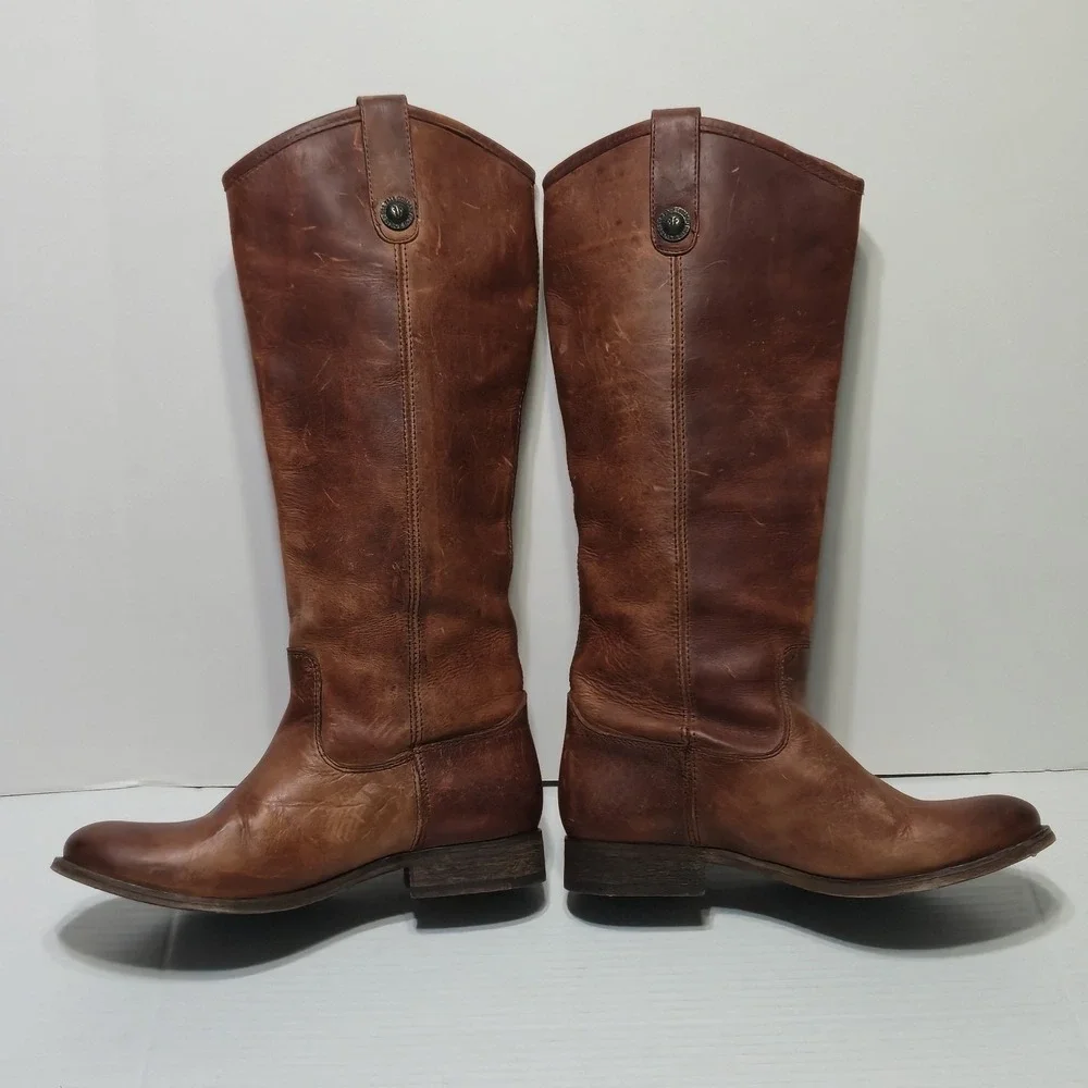 Frye has lot